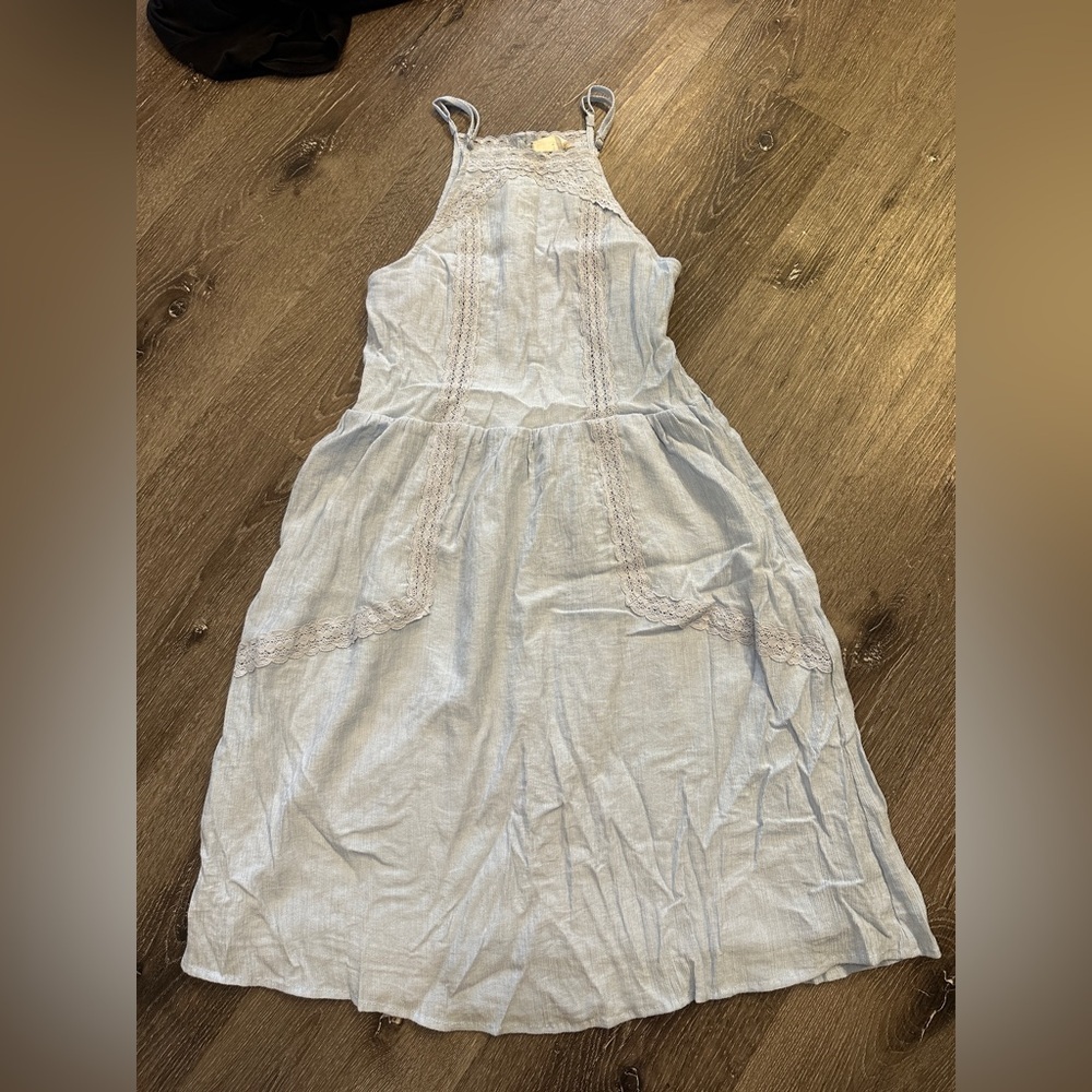 Powder blue alter’d state lace dress